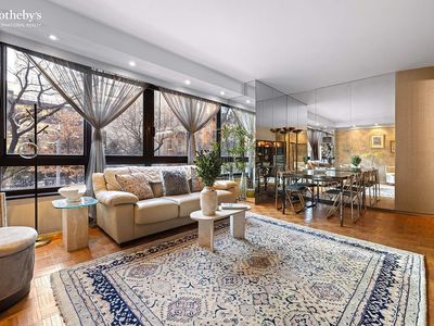 100 United Nations Plz APT 3C