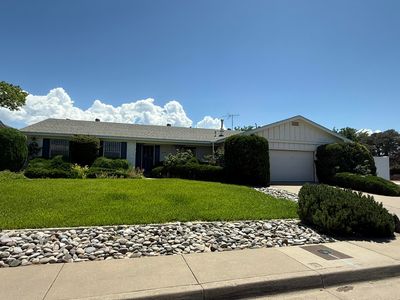 4300 Andrew Dr NE
