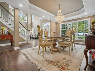 40 Jade Ln