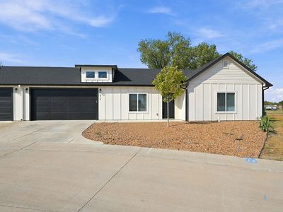 Property at 474 E Harper St, Valley Center, KS