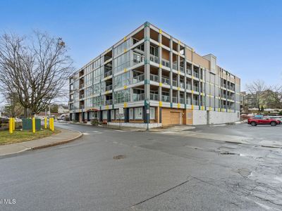 128 Henry Street Unit 406