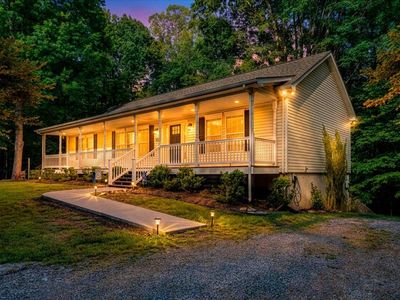 Property at 1044 Striper Ct, Moneta, VA