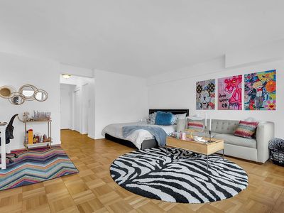 139 E 33rd St APT 15D
