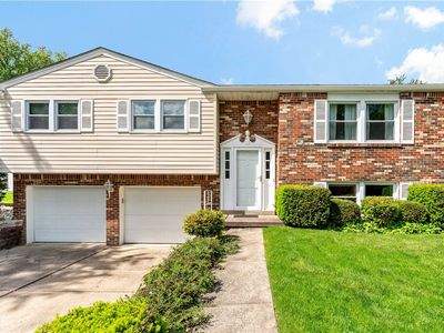 Property at 27 Dover Rd, Irwin, PA