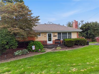 120 W Patty Ln