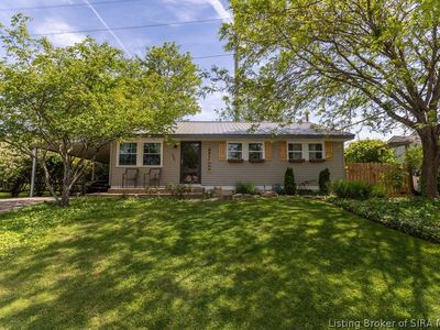 1441 Longfellow Drive