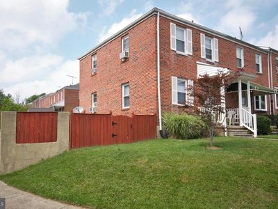 1700 White Oak Ave