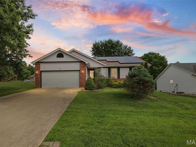 81 Englewood Dr