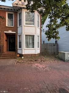 627 South St