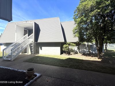 902 La Fontenay Ct