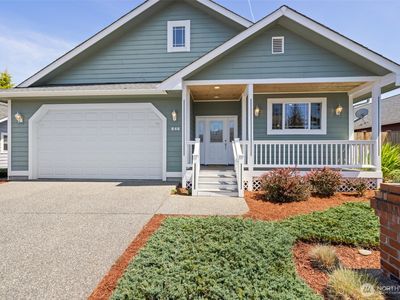 646 W Summer Breeze Lane