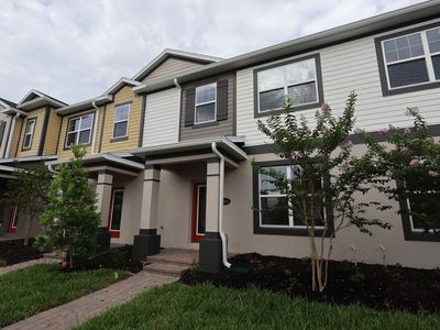 1374 Mount Royal Dr