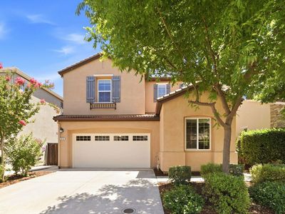 2016 Sycamore Grove Ln