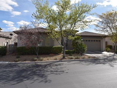 10479 Garden Light Dr