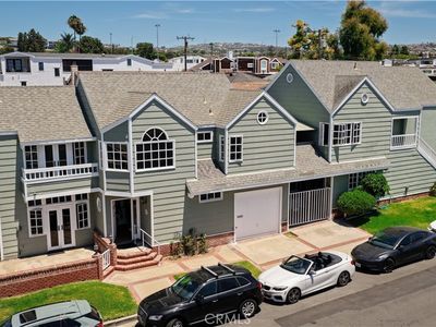 700 Goldenrod Ave