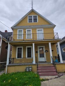 62 Edison Ave