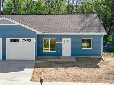 2442 Russell Court