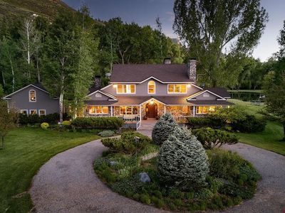 9907 County Road 250