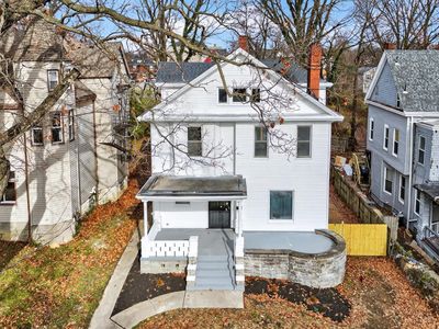 834 Rockdale Ave