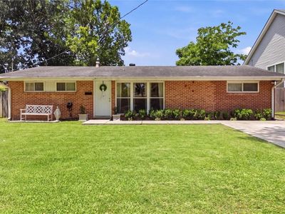 Property at 258 Carolyn Dr, Harahan, LA