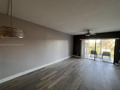 9440 SW 8th St APT 320