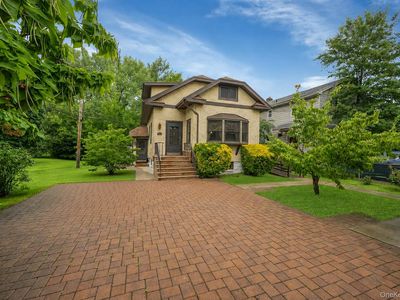 189D Edgewater Park #D