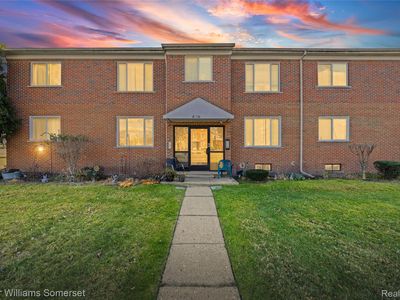 18574 Masonic Blvd APT 7