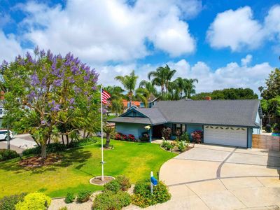 1561 Sandalwood Ln