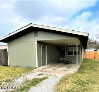105 W Cedar St