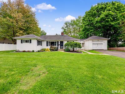 16 Ridgeland Circle