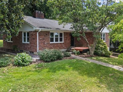 Property at 19 Ashmore Dr, Frankfort, KY