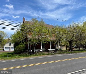 1141 N Gravel Pike