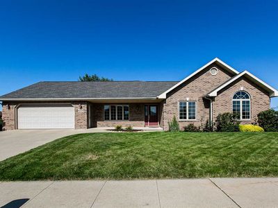 Property at 6123 Forest Hills Dr, Asbury, IA