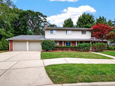 418 Jonathon DRIVE