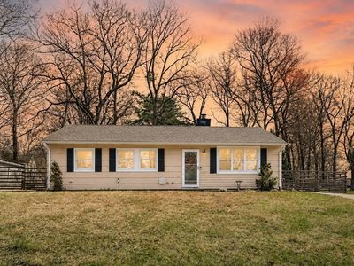 Property at 5 Crestwood Ave, Plainville, MA