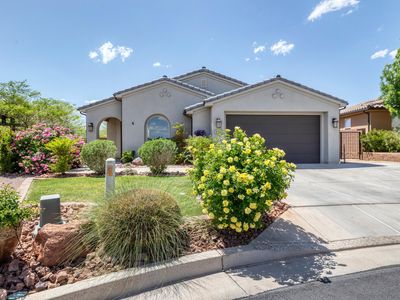 1009 N Blue Topaz Dr