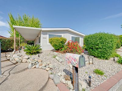 6621 Grosse Point Ct