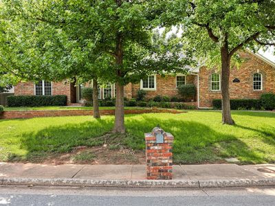 1713 Ridgecrest Rd