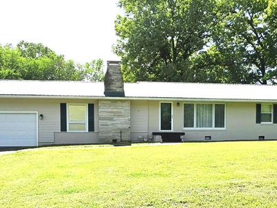91 Woodland Acres Dr