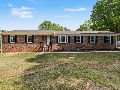 Property at 2314 Bonnie Ln, Summerfield, NC