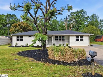 303 Vinson Dr