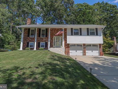 399 Westbury Dr