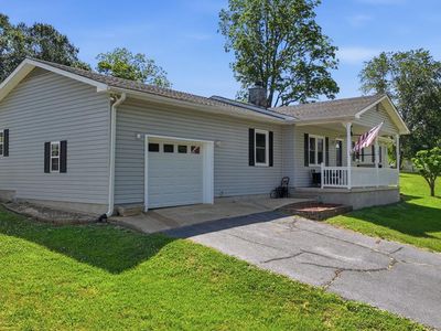 83 Meadowbrook Dr