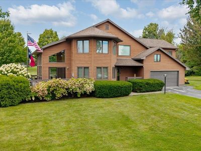 13 Country Club Estates