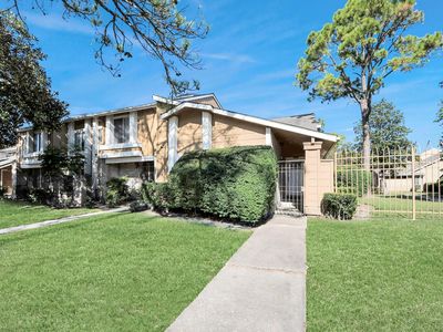 6154 W Airport Blvd #16