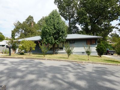 3 Walker Dr SW