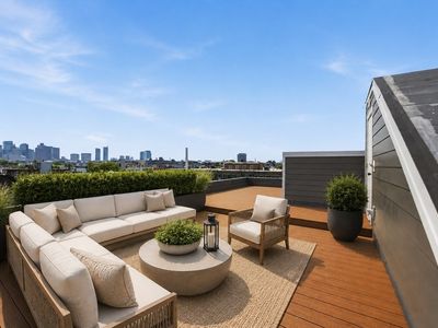 28 Geneva St #402