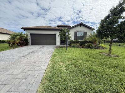 5132 Coral Reef Way