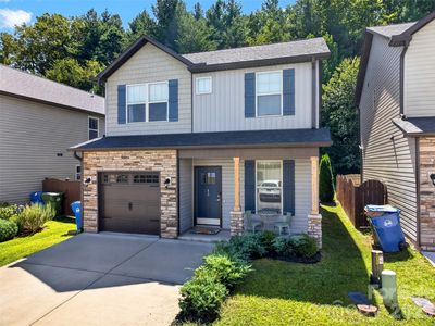 15 Greenly Ln