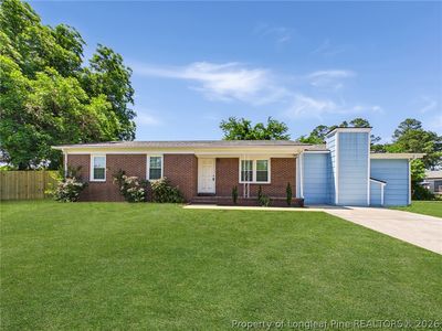 1104 Barwin Dr